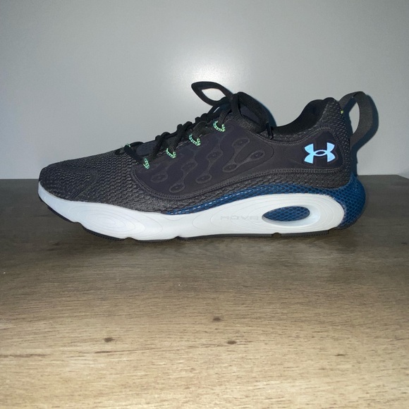 Under Armour Men’s UA HOVR Revenant Sportstyle Shoes Jet Gray/Blue Size 12 - Picture 2 of 10